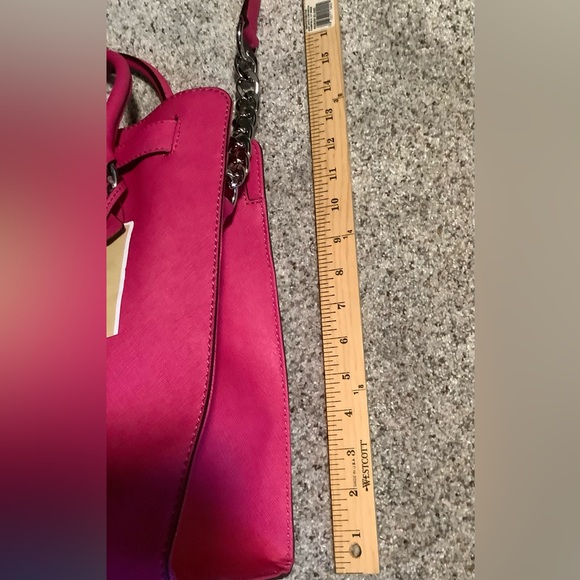 MICHEAL Micheal Kors Hamilton Fuchsia NWT From Macys Never Been Used! - Picture 9 of 14